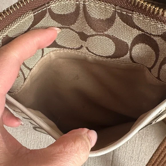 Coach Khaki and Cream Signature Crossbody Bag - Picture 8 of 8